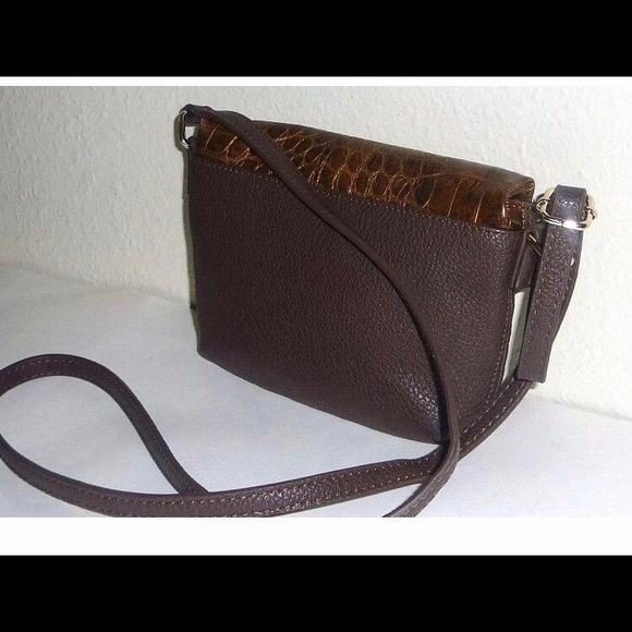 Kenneth Cole Reaction CrossBody Handbag Foldover - Picture 2 of 5